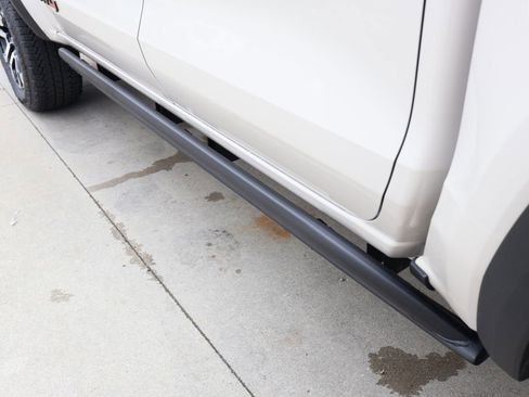 New 2026 GMC Canyon AT4 w/ Nightfall Edition AWD/4WD image 10