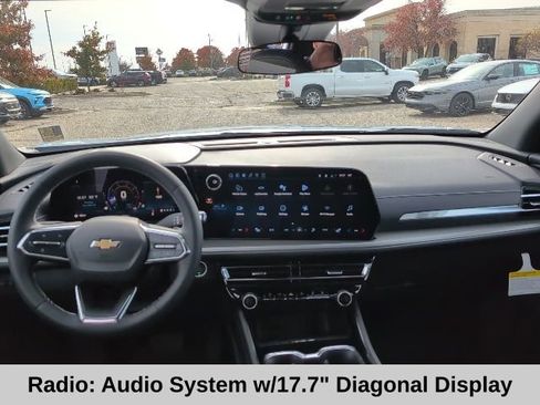 New 2026 Chevrolet Traverse LT w/ LPO, Floor Liner Package image 4