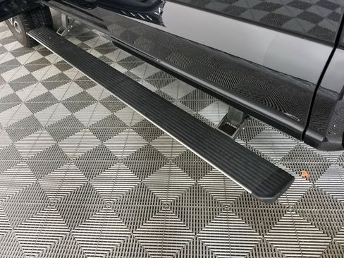 Used 2024 Ford F350 Platinum image 16