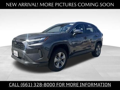 Used 2024 Toyota RAV4 XLE FWD image 1