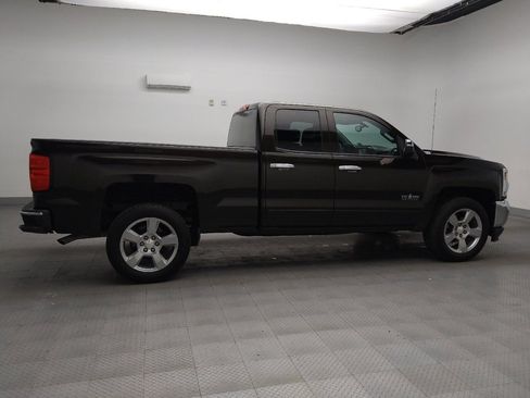 Used 2018 Chevrolet Silverado 1500 LT w/ Texas Edition image 10
