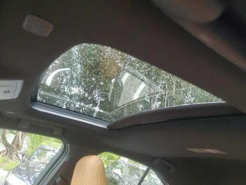 Used 2025 Lexus UX 300h FWD w/ Accessory Package (Z1) image 18