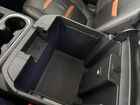 Used 2019 GMC Sierra 1500 AT4 w/ AT4 Premium Package AWD/4WD image 36