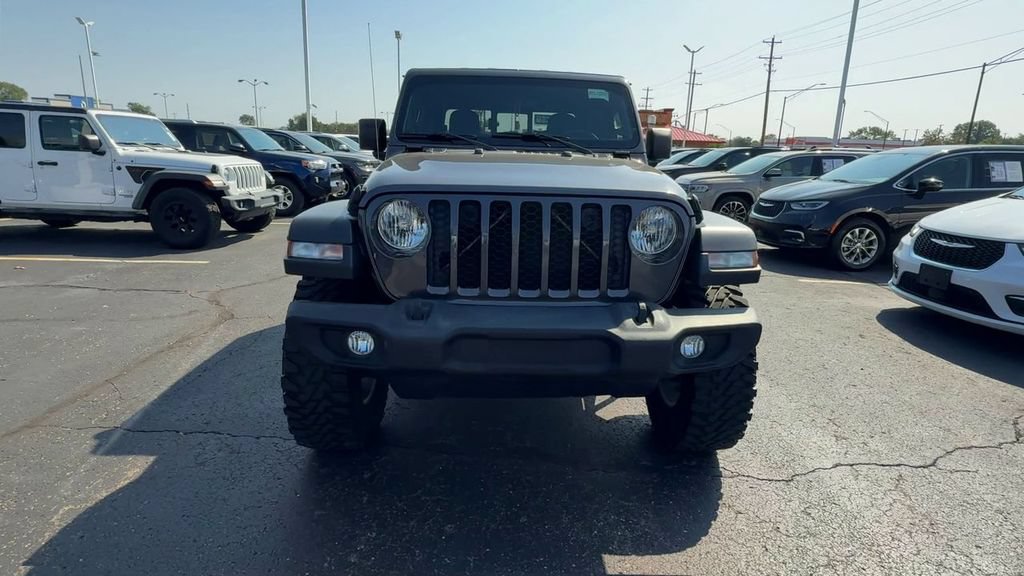 Used 2020 Jeep Gladiator Sport w/ Quick Order Package 24S AWD/4WD image 3