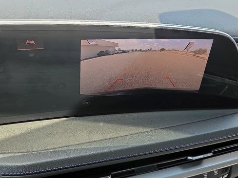 Used 2024 Cadillac XT4 Sport FWD image 28