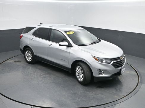 Used 2018 Chevrolet Equinox LT image 39