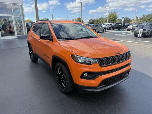 New 2026 Jeep Compass Latitude image 3