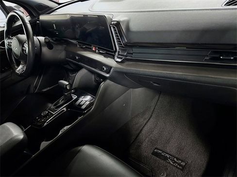Used 2023 Kia Sportage X-Line w/ X-Line Premium Package image 33
