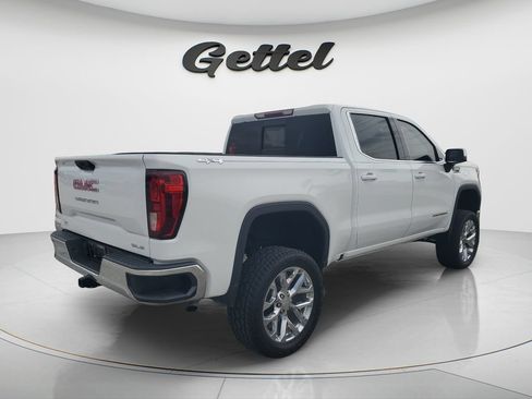 Used 2023 GMC Sierra 1500 SLE w/ Preferred Package AWD/4WD image 3