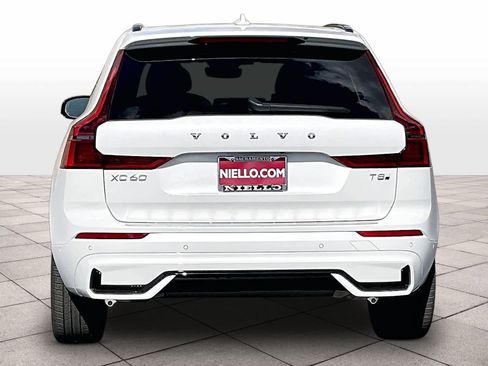 New 2026 Volvo XC60 T8 Ultra w/ Protection Package Premier image 6