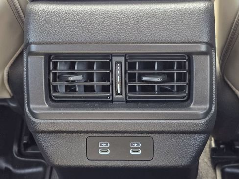 Used 2024 Honda Accord Touring image 33