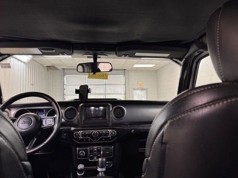 Used 2022 Jeep Wrangler Unlimited Willys image 22
