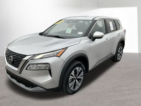 Certified 2023 Nissan Rogue SV image 2