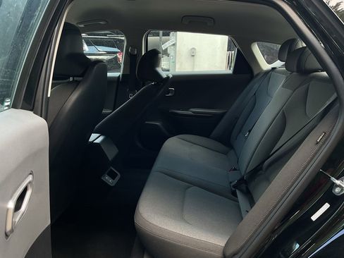 Used 2025 Kia K4 FWD image 10