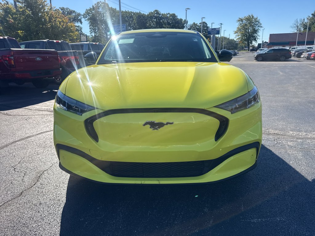 Used 2025 Ford Mustang Mach-E Premium AWD/4WD image 3