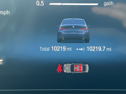 Certified 2024 BMW 330i 330i w/ Convenience Package image 22