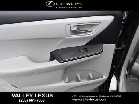 Used 2016 Toyota Camry LE FWD image 15