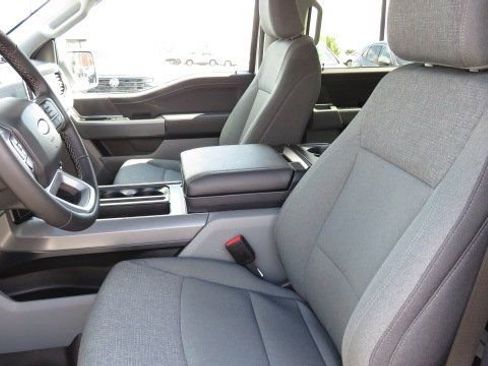 Used 2024 Ford F150 XLT w/ Mobile Office Package image 4