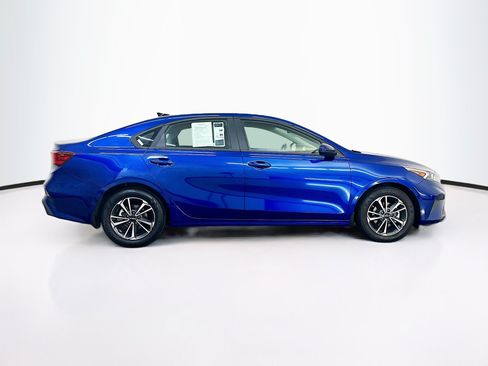 Used 2024 Kia Forte LXS FWD image 10