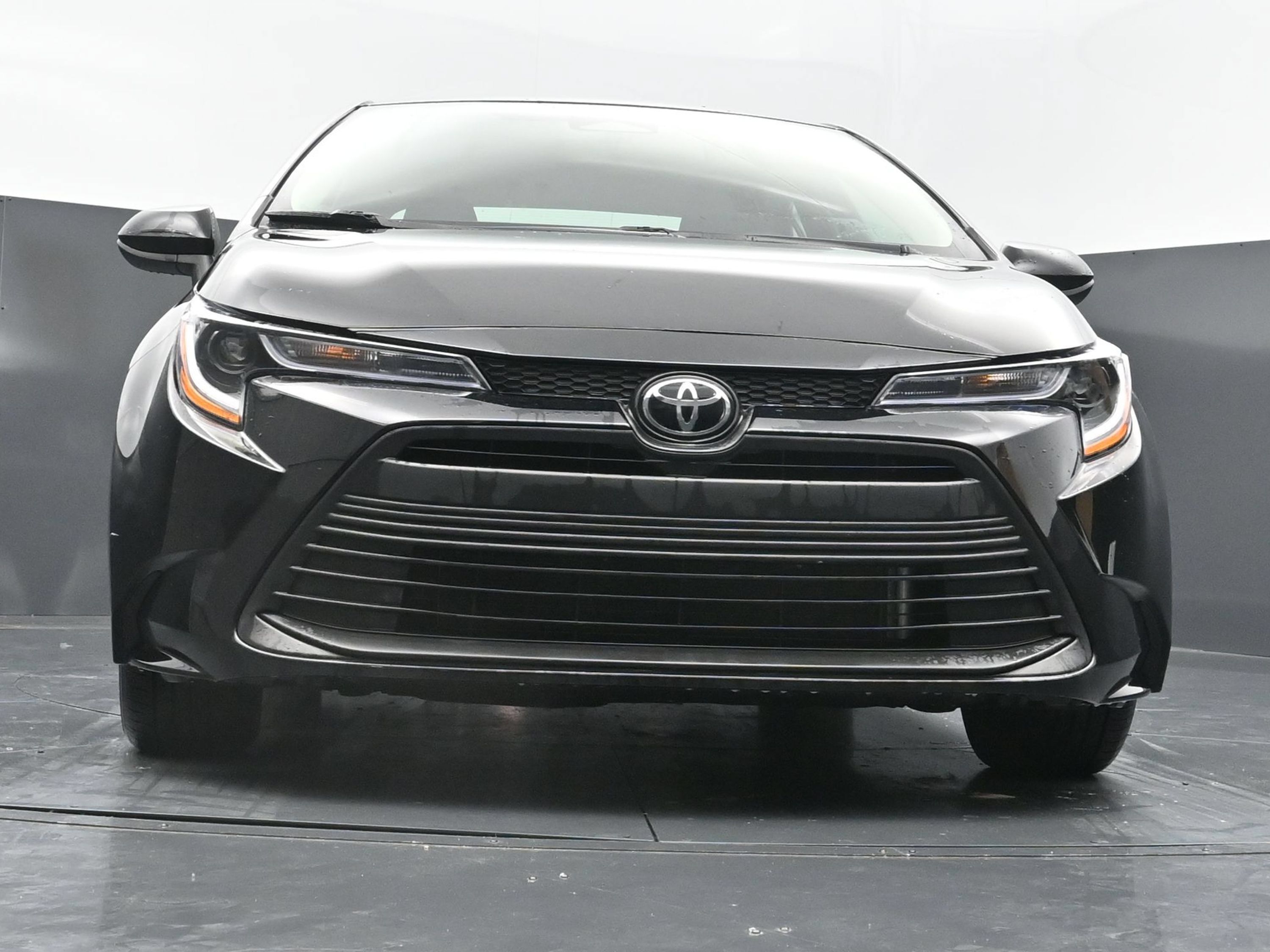 Used 2026 Toyota Corolla LE FWD image 42