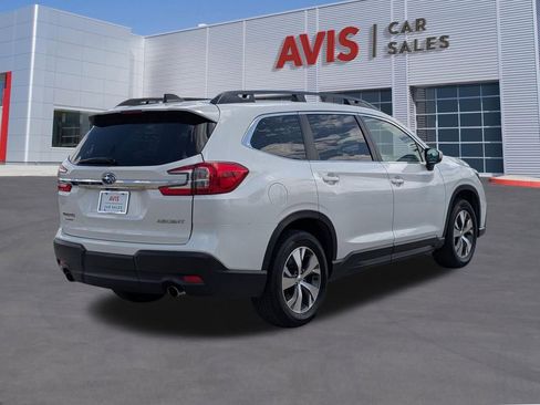 Used 2025 Subaru Ascent Premium AWD/4WD image 6