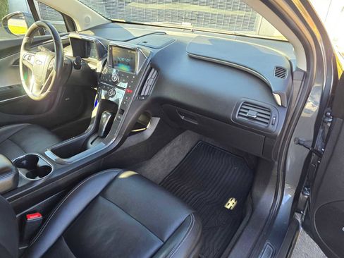 Used 2013 Chevrolet Volt Premium w/ Premium Trim Package image 11
