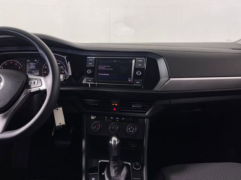 Used 2019 Volkswagen Jetta S w/ Driver Assistance Package FWD image 16