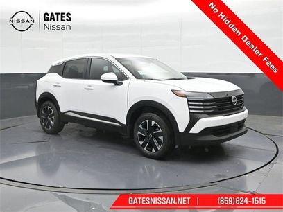 New 2025 Nissan Kicks SV