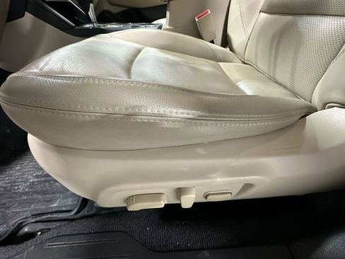 Used 2019 Subaru Outback 3.6R Limited image 18