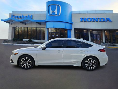 Certified 2024 Honda Civic EX-L image 4