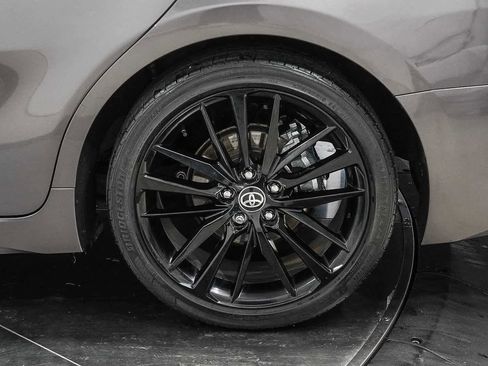 Used 2024 Toyota Camry XSE image 11