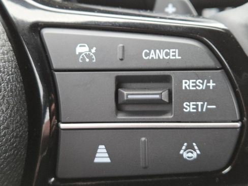 Used 2023 Honda Civic Sport image 8