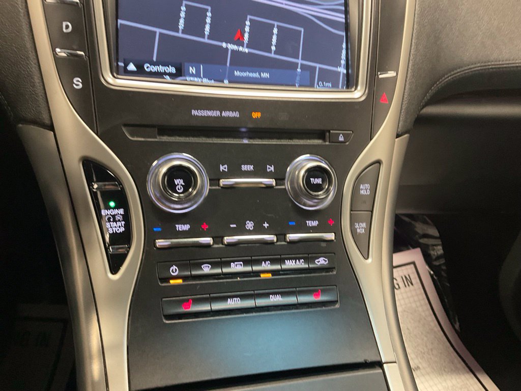 Used 2016 Lincoln MKX Select w/ Select Plus Package AWD/4WD image 22