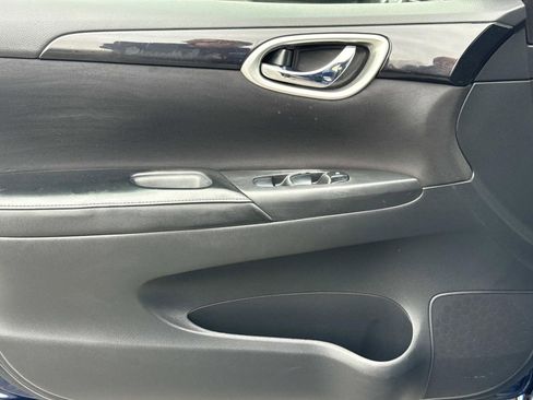 Used 2019 Nissan Sentra SV image 22