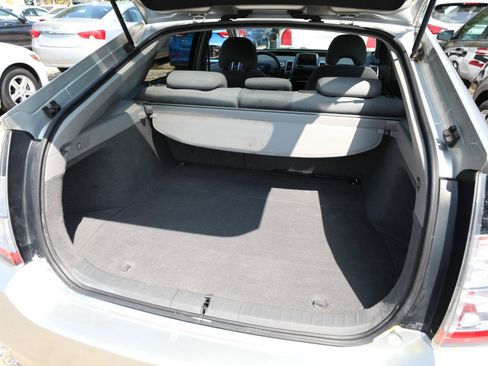 Used 2005 Toyota Prius FWD image 12