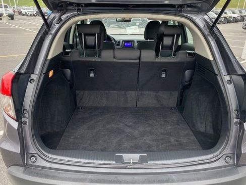 Used 2020 Honda HR-V LX image 9