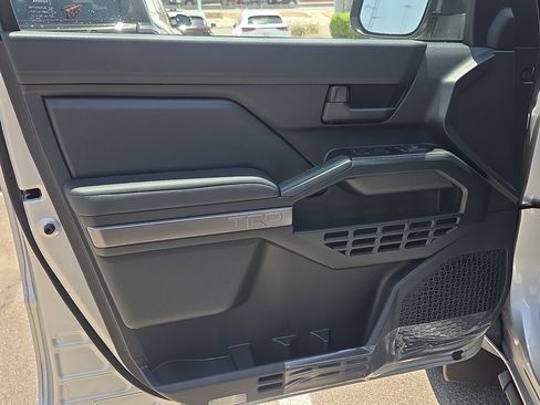 New 2026 Toyota 4Runner TRD Sport AWD/4WD image 17