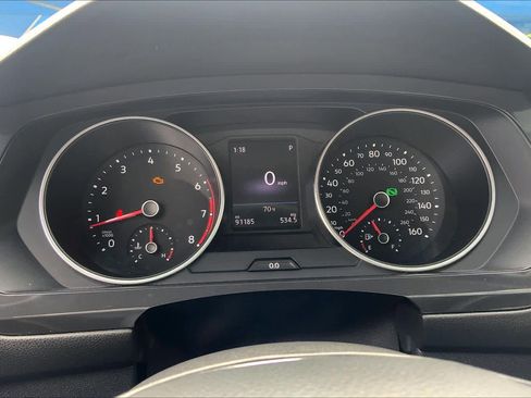 Used 2019 Volkswagen Tiguan SE image 26