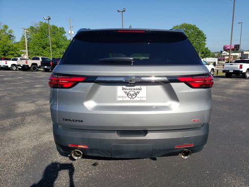 Used 2023 Chevrolet Traverse RS w/ LPO, Floor Liner Package FWD image 8