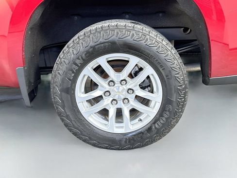 Used 2019 Chevrolet Silverado 1500 LT w/ All-Star Edition AWD/4WD image 33