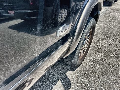 Used 2015 Ford F250 King Ranch w/ FX4 Off-Road Package AWD/4WD image 12