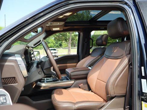 Certified 2025 Ford F150 King Ranch w/ FX4 Off-Road Package AWD/4WD image 11