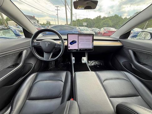 Used 2018 Tesla Model 3 Long Range RWD image 11