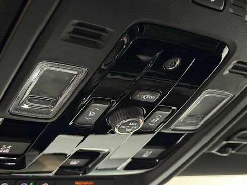 New 2026 Cadillac Escalade Luxury w/ Touring Package AWD/4WD image 18