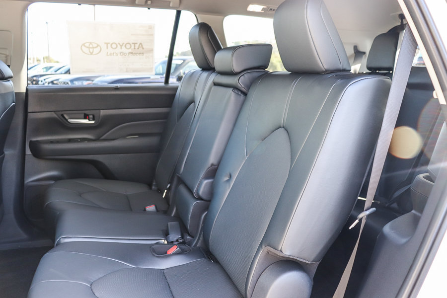 New 2026 Toyota Grand Highlander XLE FWD image 18