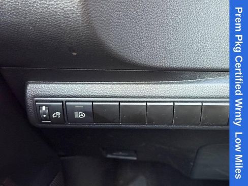 Used 2025 Toyota Corolla LE w/ LE Premium Package FWD image 29