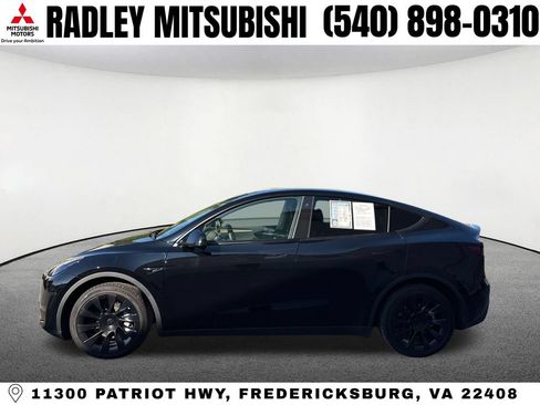 Used 2023 Tesla Model Y Long Range AWD/4WD image 14