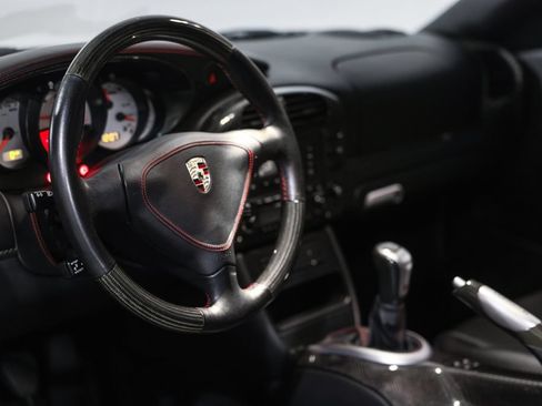 Used 2003 Porsche 911 GT2 RWD image 30