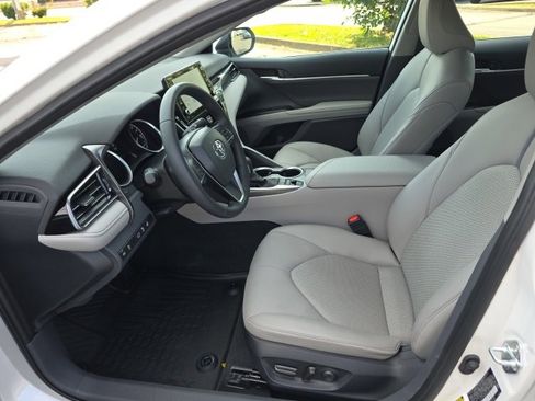 Certified 2024 Toyota Camry XLE image 9