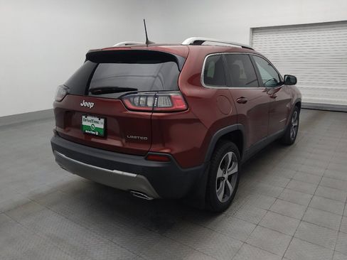 Used 2019 Jeep Cherokee Limited w/ Luxury Group FWD image 9